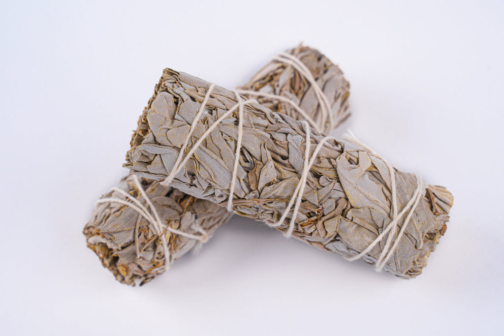 Kit Ritual del Hogar con Cacao Ceremonial – Copalera, Salvia y Vela - Casa Alicia Ultramarinos
